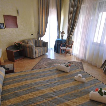 Hotel San Giuseppe - Cityhotel Catanzaro Dış mekan fotoğraf