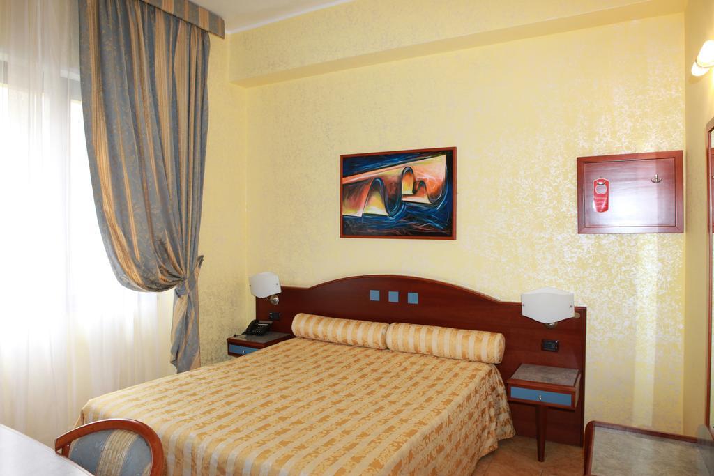 Hotel San Giuseppe - Cityhotel Catanzaro Dış mekan fotoğraf