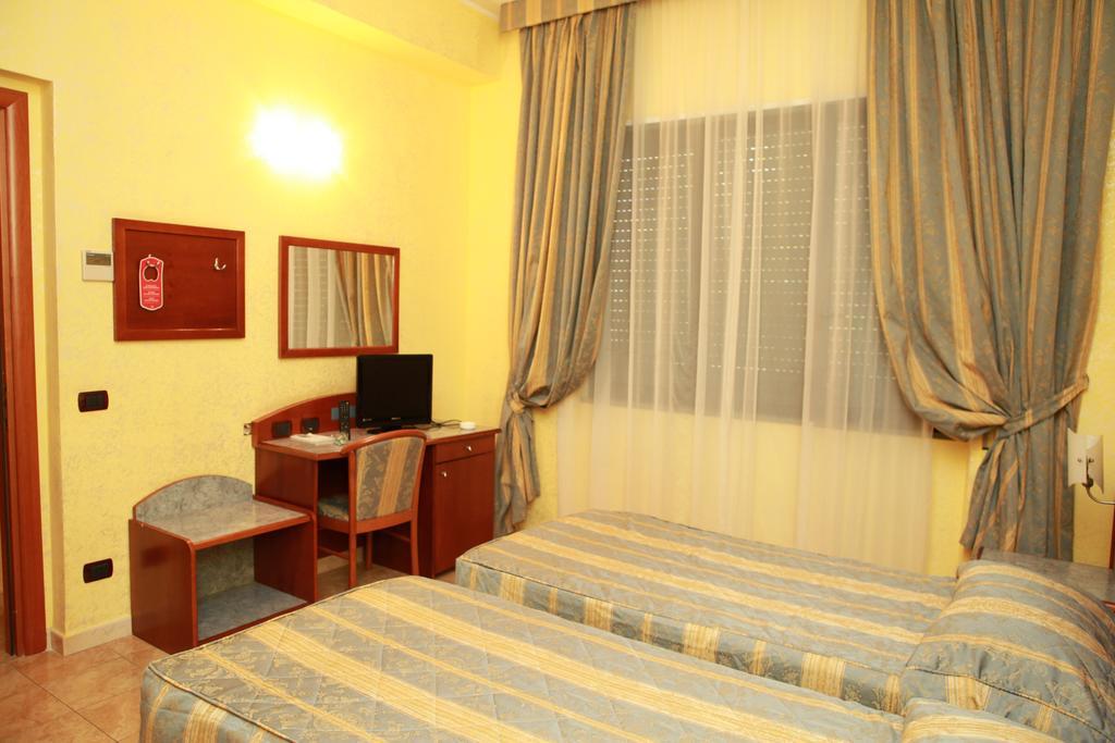 Hotel San Giuseppe - Cityhotel Catanzaro Dış mekan fotoğraf
