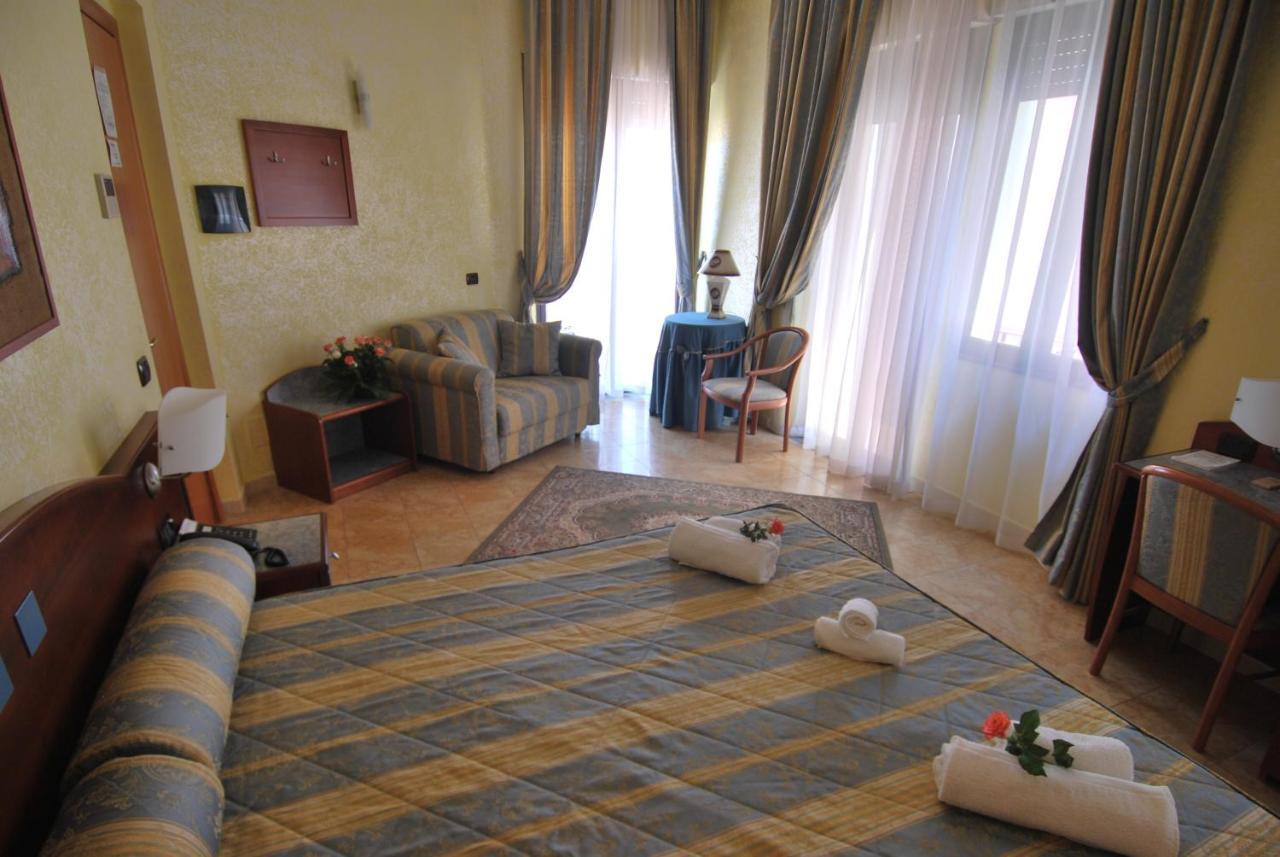 Hotel San Giuseppe - Cityhotel Catanzaro Dış mekan fotoğraf