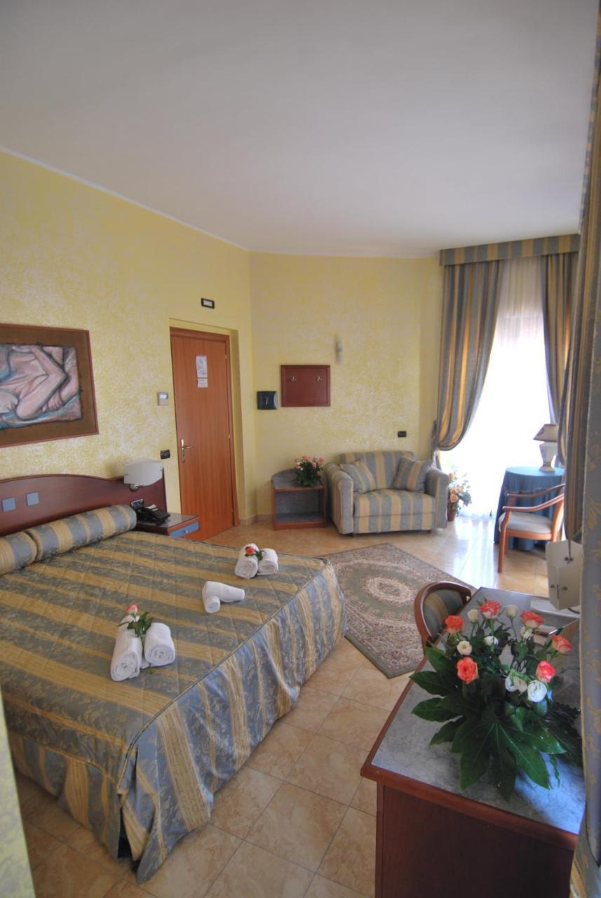 Hotel San Giuseppe - Cityhotel Catanzaro Dış mekan fotoğraf